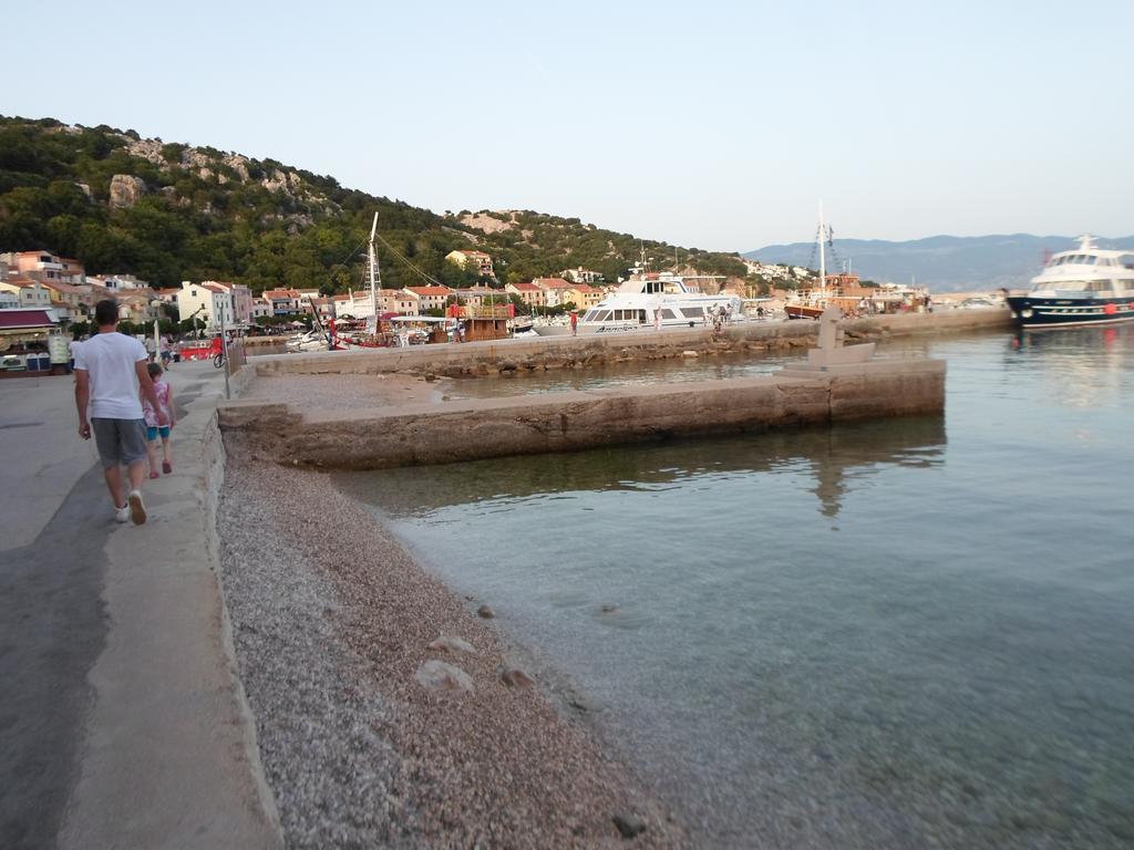 Apartment Ivanka -Krok Baška Exterior foto